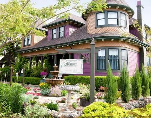 BED AND BREAKFAST INNS