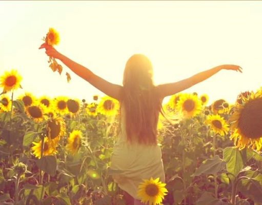 SPRING INTO SPRING!! 7 Ways to Be More Optimistic