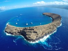 HAWAII’S NATURAL BEAUTY SHINES FROM ALL ANGLES AND ELEVATIONS Molokini-crater-maui