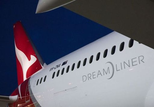 Qantas Unveils First Dreamliner, Great Southern Land