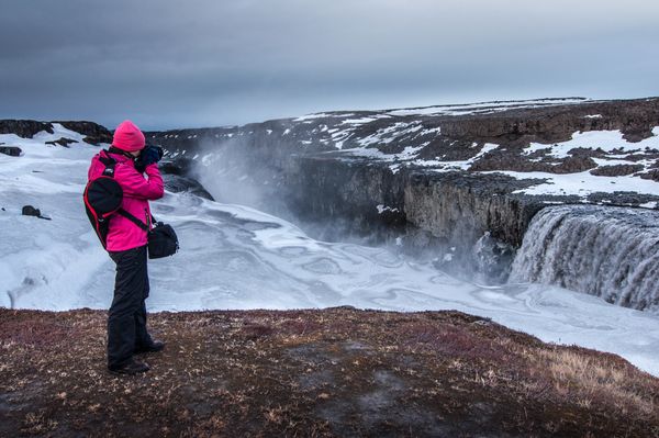 Northern Lights, Waterfalls and Game of Thrones