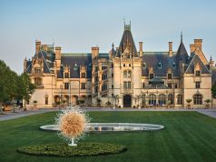 Chihuly glass sculptures, concerts under the stars help make summer shine at Biltmore this year