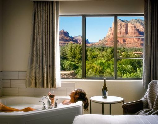 Off-the-Grid Galentine’s Day at Hilton Sedona Resort at Bell Rock