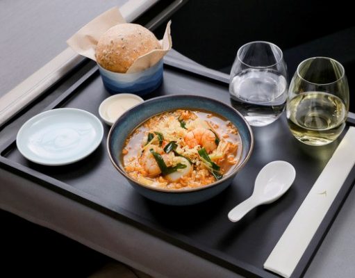 Cathay Pacific draws on its roots by rolling out new ‘Hong Kong Flavours’ dining series across all cabin classes