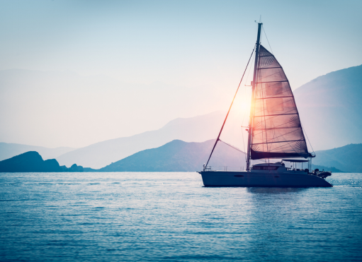 Boating Balance – How To Prevent Falling Overboard When Sailing