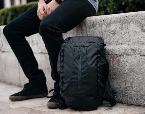 The First Packable Bag with Inflatable Camera Protection