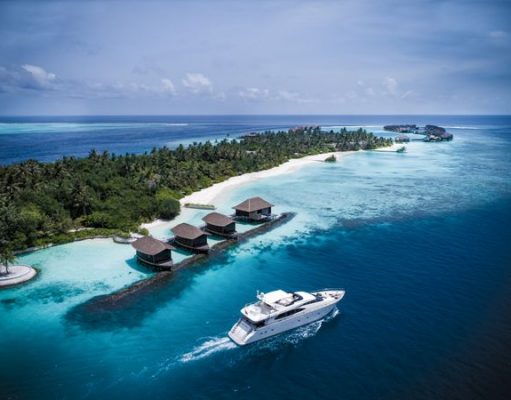 Spend the Night on a “Superyacht Villa” at Jumeirah Vittaveli in the Maldives
