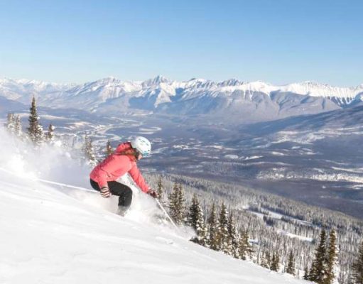 Six Ski Destinations Accessible by Private Plane this Winter skiing