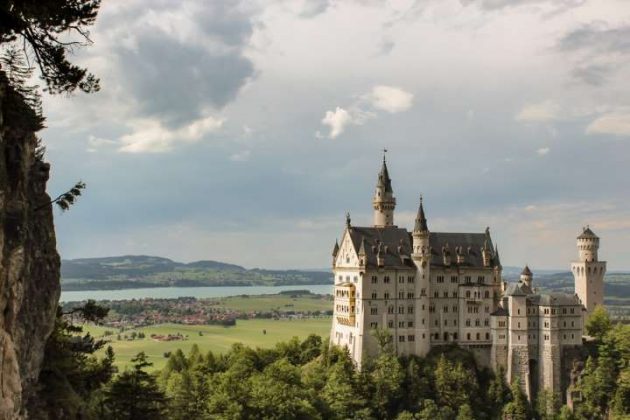 Beautiful Castles from Around the World