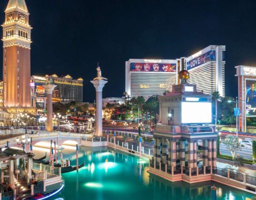 Low-Cost Las Vegas: A Quick Travel Guide Low-Cost Las Vegas: A Quick Travel Guide