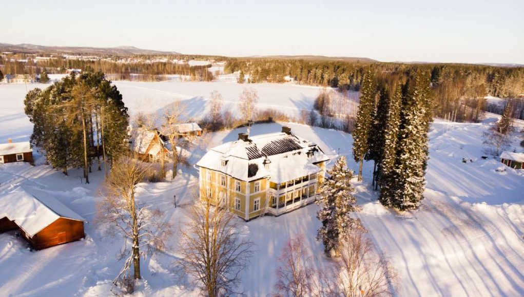 A Manor Steeped In Swedish History