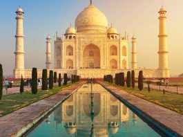 discover India Taj Mahal