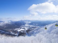 Hoshino Resorts TOMAMU prepares for a COVID-SAFE 2021 Ski Season Gondola Ride