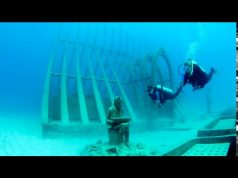 Museum of Underwater Art on the Great Barrier Reef