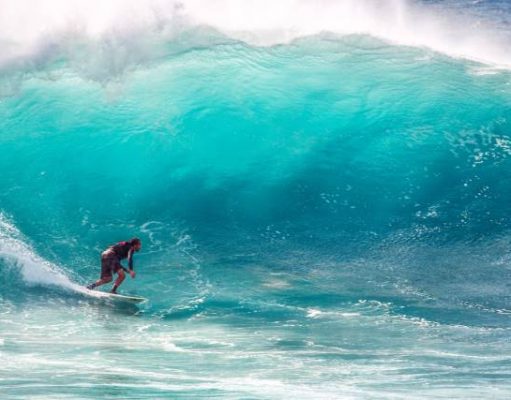 What You Should Know About Surfing Before Heading Out in the Ocean surfing school
