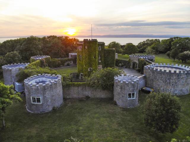 holiday in a UK castle