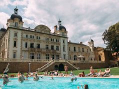 Contiki ‘Makes The Switch’ For Earth Hour Château de Cruix French Chateau