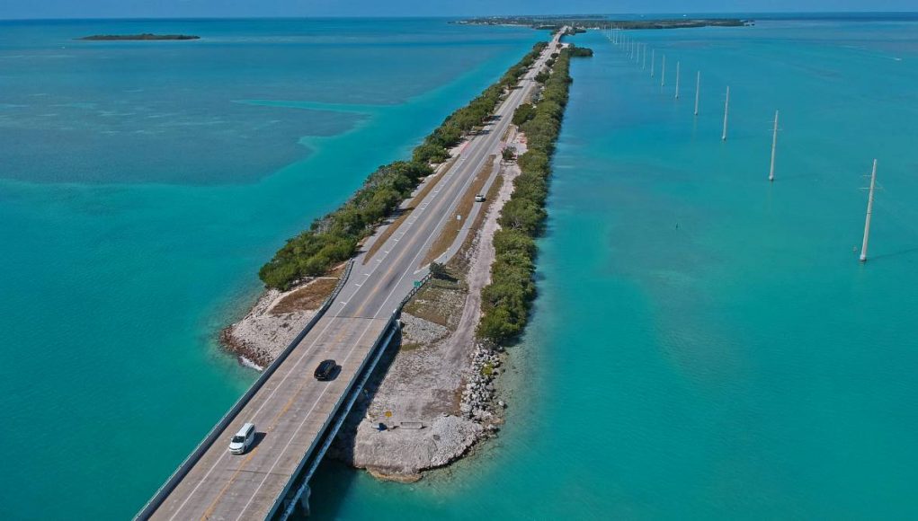 hyway bridge in the Florida Keys