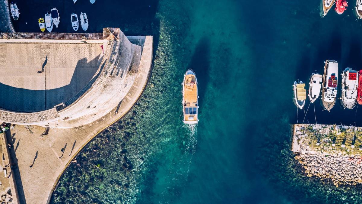 vacation by boat in Croatia