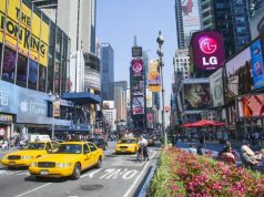 4 Important Facts You Should Know About Running A Business In The Us As A Foreigner busy street in new york city