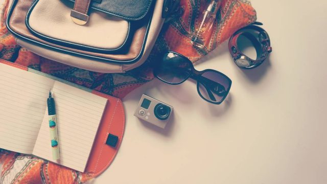 items to take with you wehn you travel