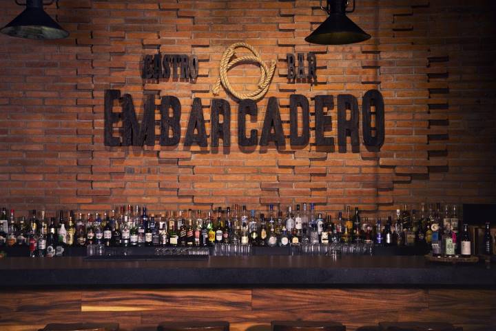 Gastro Bar Embarcadero of Sheraton Buganvilias