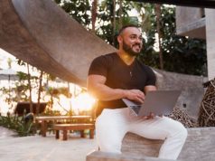 The Hybrid Vacation: 7 Tips to Balancing Work and Play Successfully working vacation