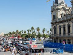 Catalonia Reopens for Vaccinated Americans streetscape in Barcelona