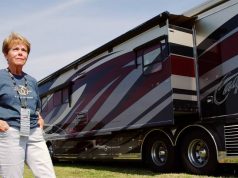 RV Life: 71 YO Single Woman Driving 43-foot Motorhome