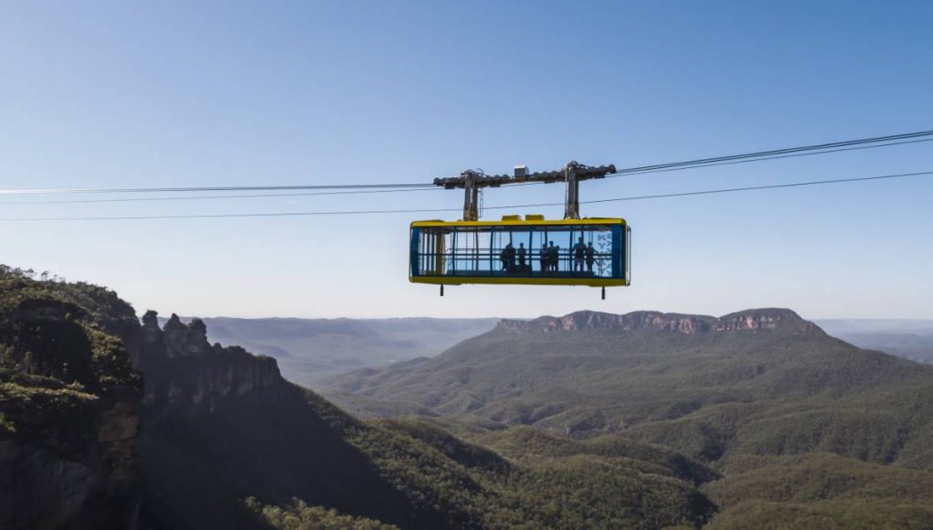 The Scenic Skyway cabin passes over the Jamison Valley