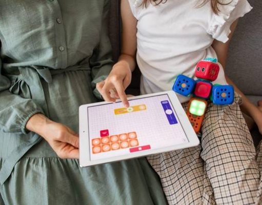 In-Game Guidance while Travelling