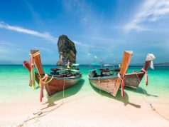 A First Time Traveller’s Guide to Sailing in South Asia tour boats in south asia