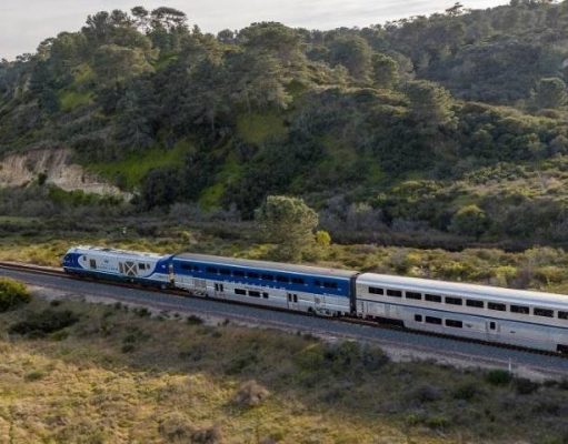 Amtrak Pacific Surfliner Expands Service October 25, 2021 Pacific Surfliner train
