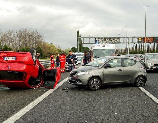 The Ultimate Car Accident Guide: Pay Attention To These 6 Things