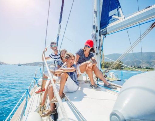 10 Essential Items To Prepare For Your Next Boating Trip