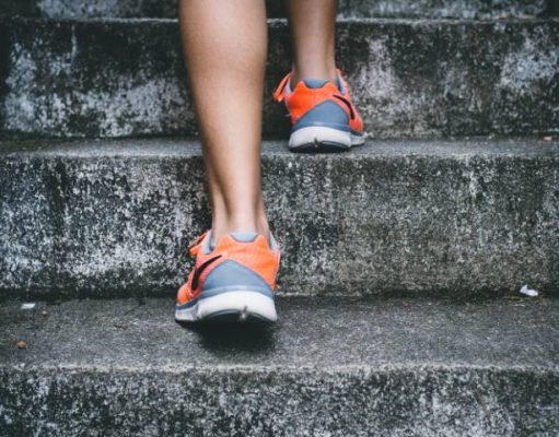 4 Easy Fitness Hacks for Travelers