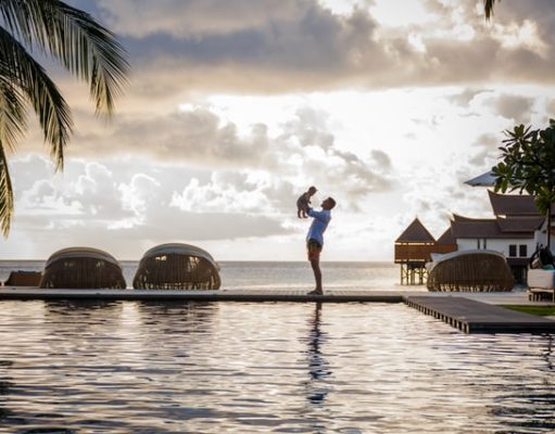 Postpartum Travel: How to Travel with a Newborn
