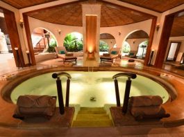 eco-luxury wellness resort in Costa Rica