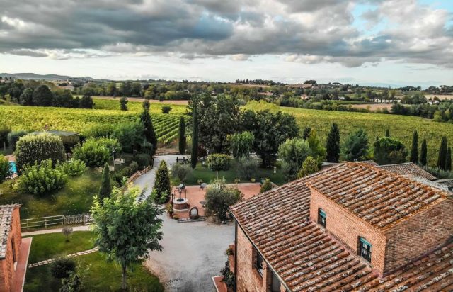 villa in Montepulciano, Italy