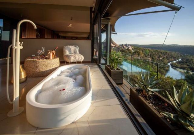 South African Wilderness soaker tub