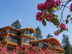 Lightwater Cove – an Oceanfront Sanctuary to Delight Your Senses Lightwater Cove Guesthouse outside photo