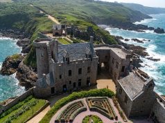 5 Money-Saving Tips for a Memorable Destination Wedding Brittany France Chateau