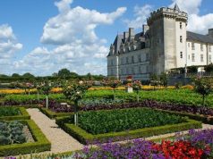 5 Dreamy Château Escapes in France That Look Like They’re From A Fairytale French Chateau