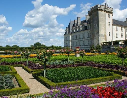 5 Dreamy Château Escapes in France That Look Like They’re From A Fairytale French Chateau
