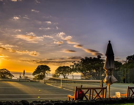Top 5 Travel Destinations for Tennis Lovers Across the U.S. Tennis courts at dusk