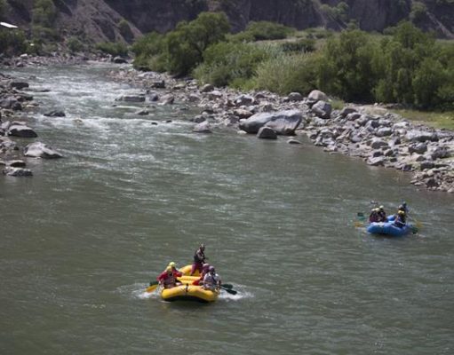 Rollin’ Down the River: Best Rafting Trips in Peru White water rafting boats