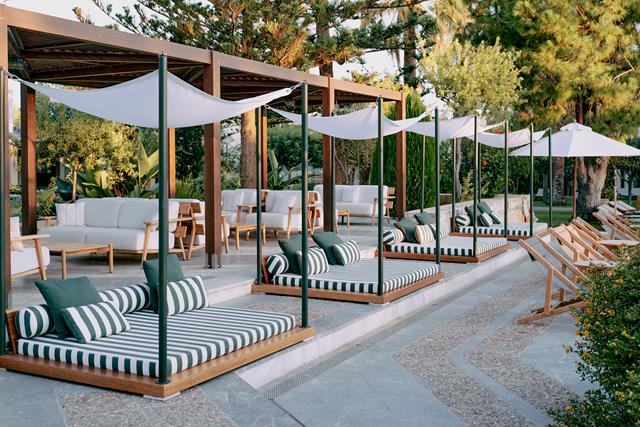 Poolside patio chairs 
