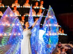 Don’t Miss The Yuletide Festivities in these U.S. Capitals Cities Belhaven Singing Christmas Tree