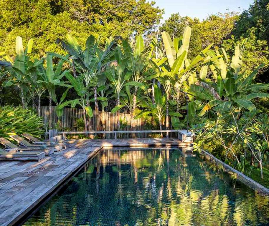 Where to Eat, Drink, Stay, and Shop in Trancoso, Brazil's Undiscovered  Bohemian Beach Town