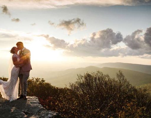 Saying ‘I Do’ and Feeling on Top of the World at Mountain Lake Lodge in Virginia’s Blue Ridge Mountains Getting married atop spectacular Bald Knob, Pembroke, VA.